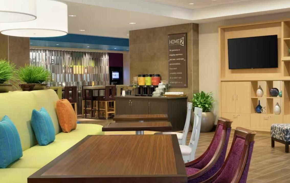 Home2 Suites By Hilton Racine Sturtevant Extérieur photo
